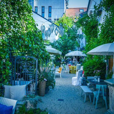 Art Boutique Hotel Buergerhaus Rust Exterior foto